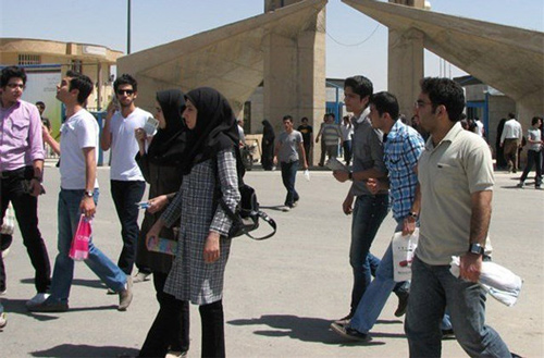 صندلی های خالی علوم انسانی در ایران