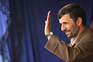  احمدی‌نژاد: دعا كنید برف ببارد 