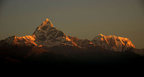 تصاویر/ طلوع شگفت انگیز خورشید در نپال