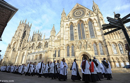 انتصاب اولین اسقف زن در انگلستان +عکس