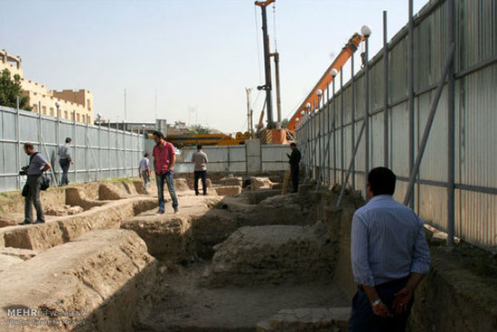 عكس: جزئیاتی درباره بقایای مشکوفه یک بنای تاریخی در اصفهان