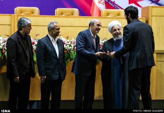 عکس: تجلیل روحانی از مدال‌آوران آسیایی