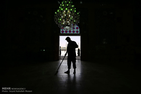 عکس: غبارروبی مسجد جمکران