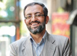 موکلم اسناد محرمانه را درصندوق عقب ماشین از مجلس خارج می‌کرد/دیدار با پروین احمدی نژاد