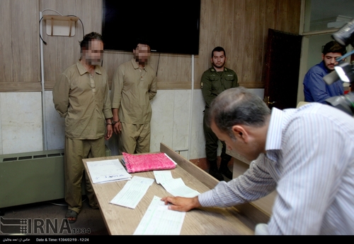 دستگیری جاعلان عدم خلافی در تهران (عکس)