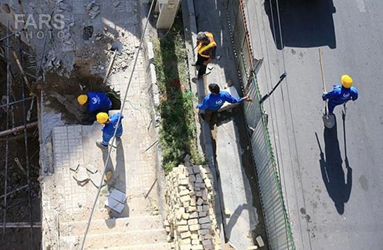 (تصاویر) مرگ کارگر ساختمانی زیر آوار