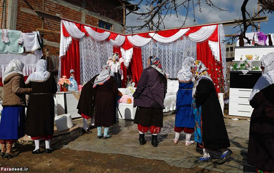 سنت نقاشی‌کردن صورت عروس در بلغارستان