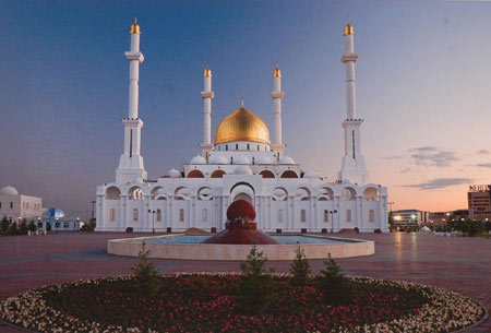 مسجد نور آستانه,مسجد نور در قزاقستان,عکس های مسجد نور در قزاقستان