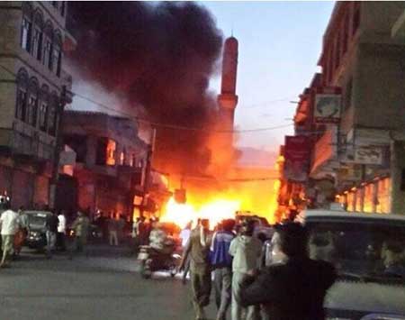 اخبار,اخباربین الملل,انفجار در مسجد شیعیان صنعا و مقر انصارالله