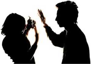 قربانیان خشونت خانگی,رفتار خشن