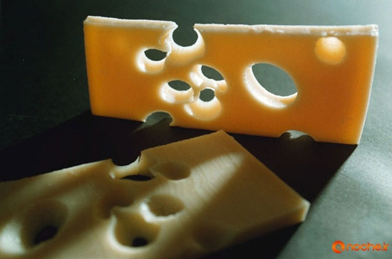 دلیل واقعی سوراخ بودن پنیر سوئیسی چیست؟!