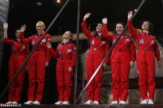 سفر ساختگی 6 زن به فضا + عکس