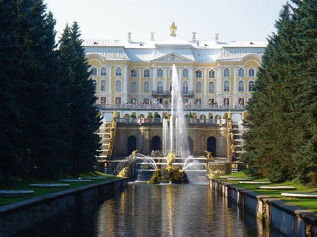باغ پترهوف,کاخ پترهوف, کاخ پترهوف در روسیه