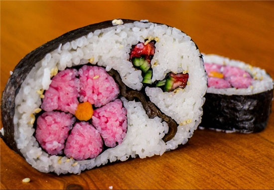 هنرنمایی ژاپنی‌ها با سوشی+تصاویر