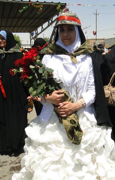 عکس: عروس عراقی آماده نبرد با داعش