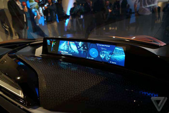 خودروی i8 Spyder با تکنولوژی‌های آینده‌