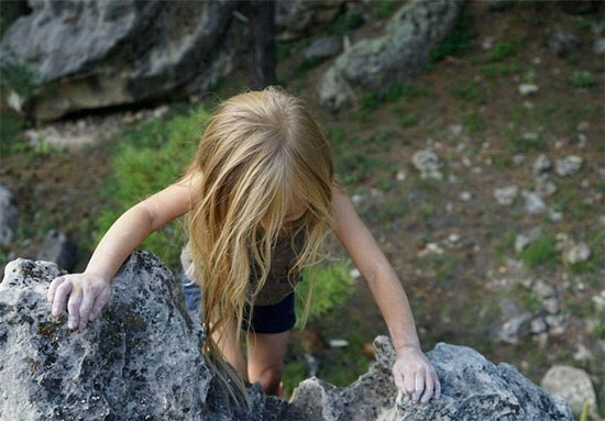 دختر ۳ساله‌‌ای که قله فتح می‌کند