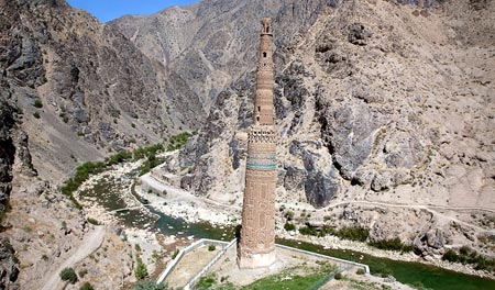 مناره و بقایای باستانی جم,مناره جم در افغانستان