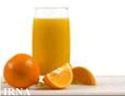 نوشیدن روزی یك لیوان آب پرتقال انسان را زیباتر می كند, آب پرتقال