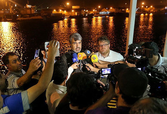 کشتی نجات در جیبوتی پهلو گرفت +عکس