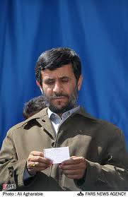 متن نامه دختر عاشق به احمدی نژاد