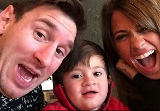 عکس: مسی و خانواده‌اش در یک قاب