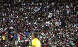 حاشیه‌های استقبال هواداران از ملی‌پوشان در ورزشگاه آزادی