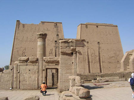 معبد ادفو,معبد ادفو در مصر,عکس های معبد ادفو