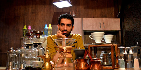 کافه‌داری یک طلبه در اصفهان