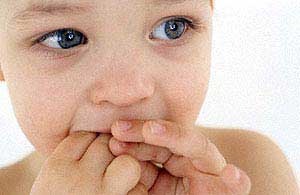 درمان ناخن جویدن در کودکان, ناخن جویدن