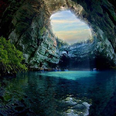 غار ملیسانی,دریاچه ملیسانی,غارهای یونان
