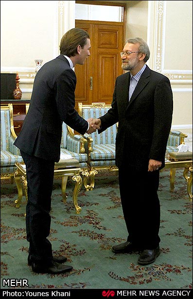 عکس: دیدار جوان ترین وزیر دنیا با لاریجانی