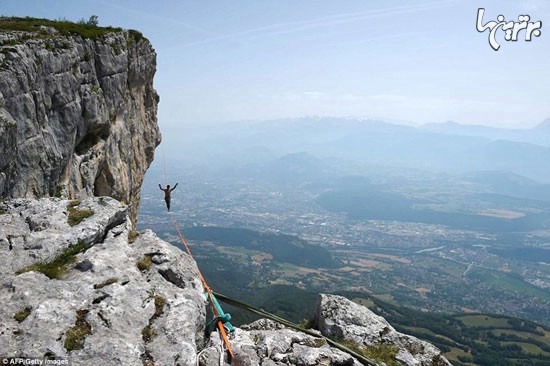 بندباز مشهور فرانسوی در ارتفاع ۵۰۰ متری