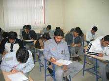 لغو امتحانات دانش آموزان سمنانی همزمان با سفر احمدی نژاد