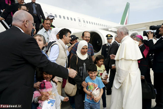 (تصاویر) پاپ به دیدار پناهجویان در یونان رفت