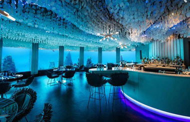 رستوران زیرآبی,رستوران Subsix در مالدیو,رستورانی در اقیانوس