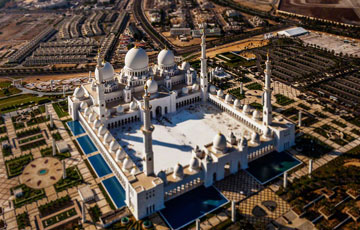 مسجد شیخ زاید, مسجد شیخ زاید در امارات, مسجد شیخ زاید در ابوظبی