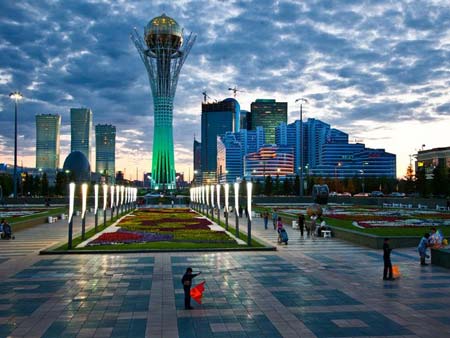نمایی از معماری شهر آستانه پایتخت قزاقستان