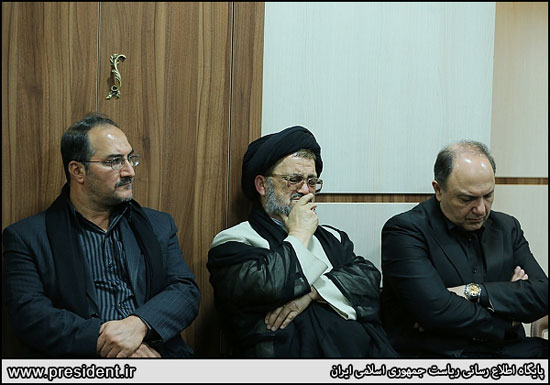 عکس: اشک روحانی در عزاداری سالار شهیدان