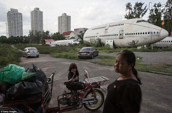 فرودگاه قدیمی و از کار افتاده‌ی بانکوک