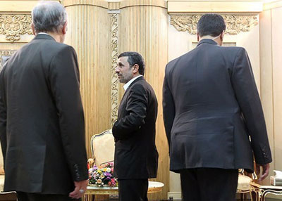 استقبال از احمدی نژاد در فرودگاه, تصاویر استقبال از احمدی نژاد