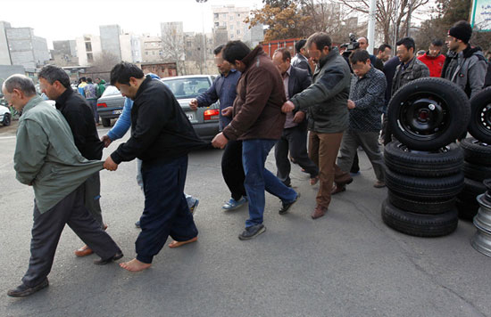 عکس: بازداتش اعضای باند سرقت در تهران
