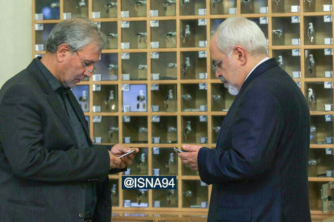عکس: محل نگهداری موبایل وزرای روحانی