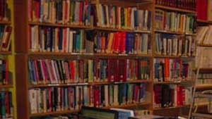  پنجمین نمایشگاه موضوعی کتاب در کتابخانه حسینیه ارشاد برپا می شود