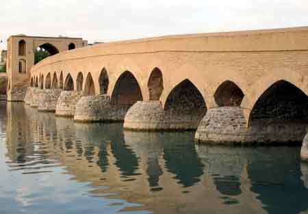 پل های تاریخی ایران,پل های ایران,گردشگری,تور گردشگری