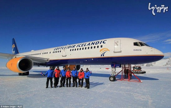فرود جت مسافربری بر روی باندی از یخ