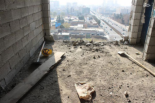 عکس: سقوط مرگبار کارگر جوان از طبقه 6