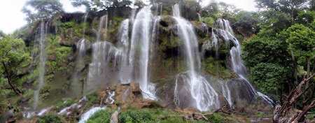 آبشار زرد لیمه در استان چهار محال بختیاری
