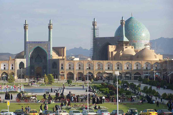 سفر به دور ایران در ۱۳ روز