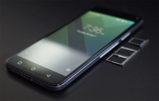 Xfire 2، اولین گوشی سه سیم‌کارته‌ی جهان معرفی شد